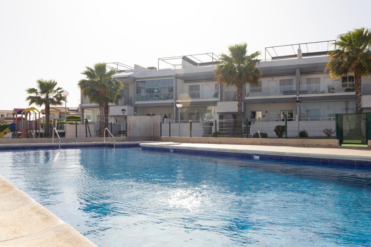 Bungalow Pink Garden Orihuela Esterno foto