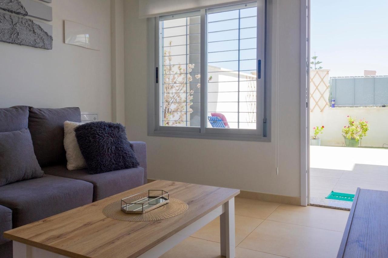 Bungalow Pink Garden Orihuela Esterno foto