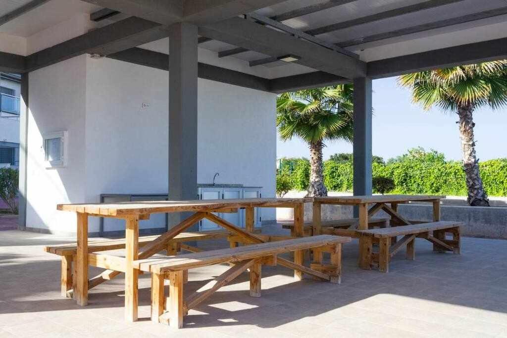 Bungalow Pink Garden Orihuela Esterno foto